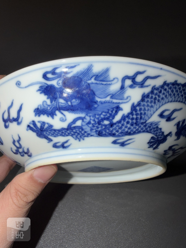 清乾隆 青花云龙纹盘 - 图5